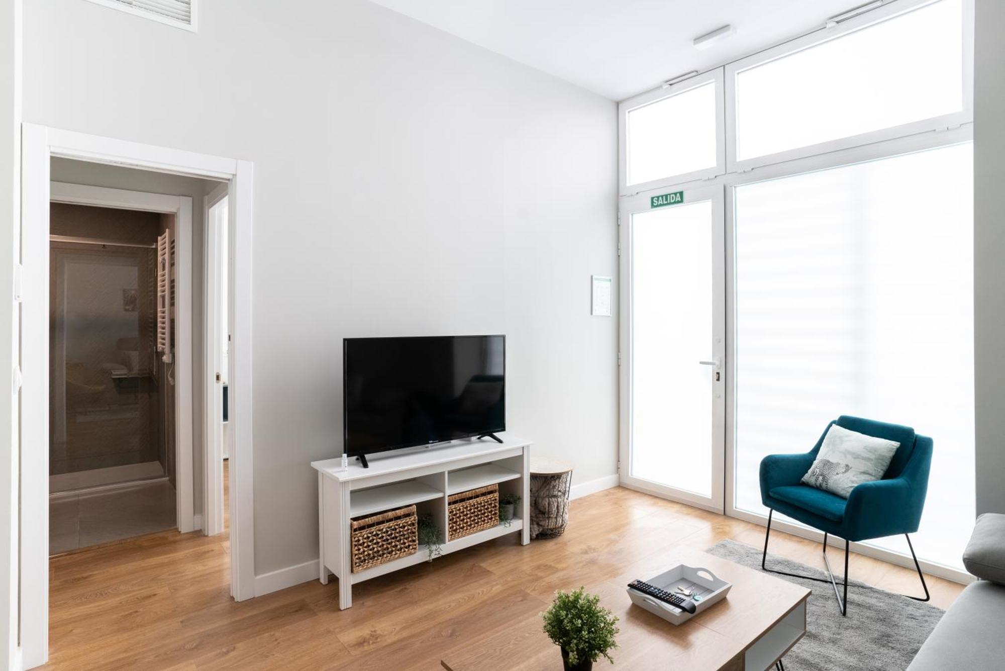 Bright And Airy 2 Bedroom Apartment In مدريد المظهر الخارجي الصورة